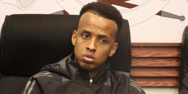 L'arbitro somalo escluso dai Mondiali arbitrerà la Supercoppa Uefa: la decisione di Ceferin su Omar Artan