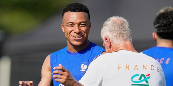 Mbappé promette di "suonare il flauto" se segnerà contro il Senegal: ecco per chi sarà la sua nuova esultanza