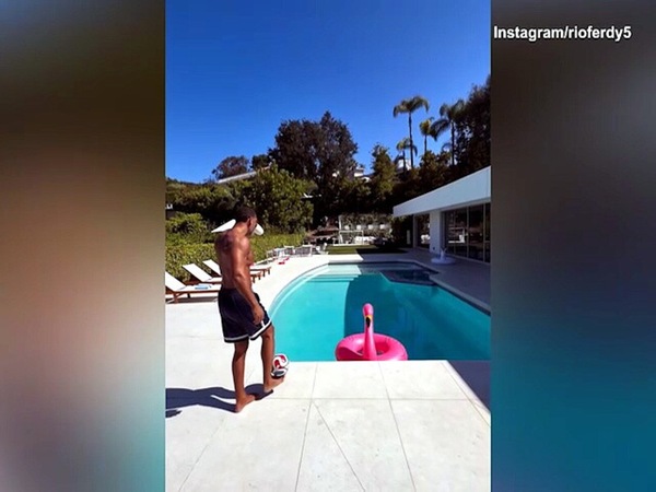 Rio Ferdinand non ha perso il tocco
