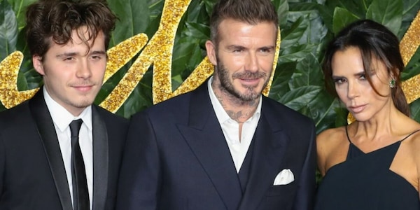 “Hanno usato mia sorella”: Brooklyn Beckham torna ad attaccare la famiglia