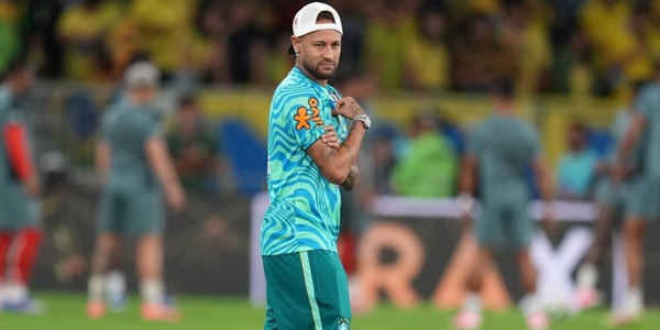 Neymar accelera il recupero: torna ad allenarsi, ma resta a rischio per Haiti