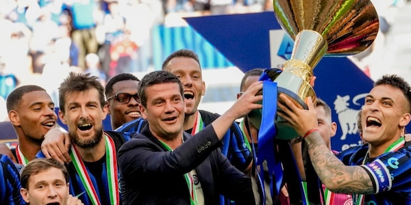 Ufficiale: Chivu firma il rinnovo con l'Inter, contratto fino al 2028