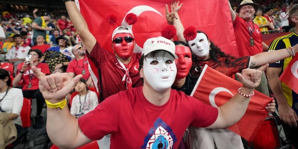 Turchia-Paraguay è un dentro o fuori: pronostico "Multigol"