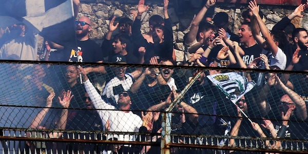 Il Sora sparirà da Frosinone per "trasferirsi" a Latina? Tifosi increduli e arrabbiatissimi: cosa succede