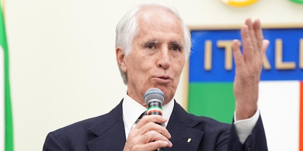Malagò eletto presidente Figc, una vittoria di sistema: "Da solo non posso fare niente, con voi posso fare tutto"