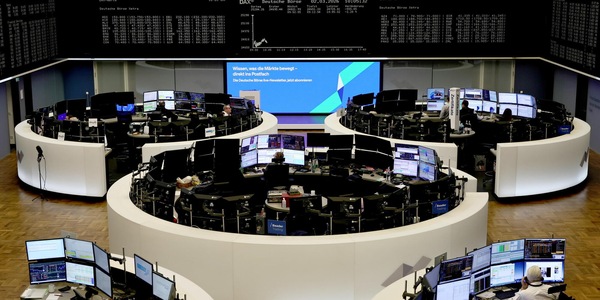 Borsa: l'Europa apre in rialzo, corre il settore tecnologico