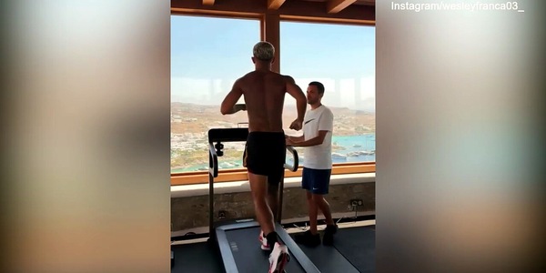 Instancabile Wesley: allenamento con vista