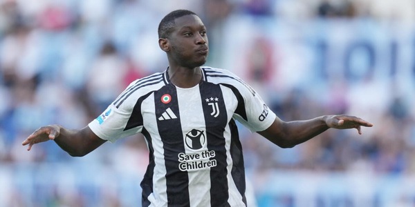 Juve, svolta per Kolo Muani: la mossa dell’attaccante fa felice Spalletti