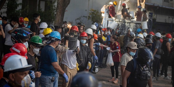 Venezuela, un ragazzo di 11 anni ritrovato vivo tre giorni dopo i terremoti