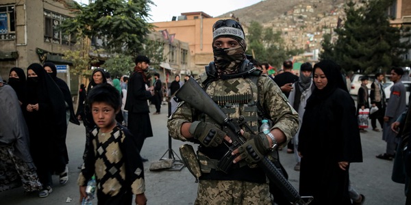 Governo Talebano, 'decine di vittime civili in attacco pakistano'