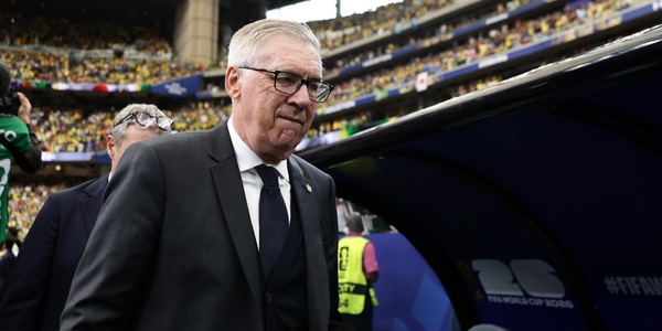 Ancelotti risolve problemi