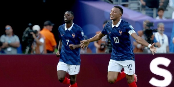 Mbappé dominante, Svezia eliminata: la Francia dà spettacolo e vola agli ottavi