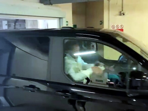 Genoa, visite mediche per Puczka