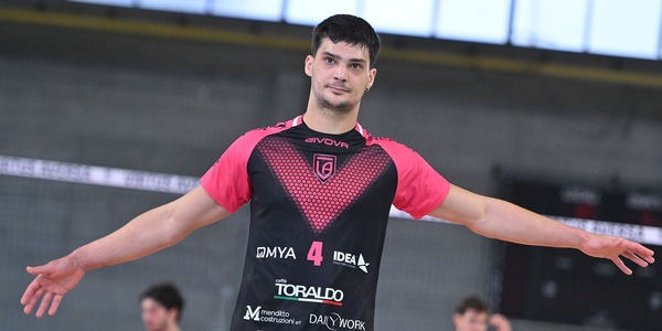 Volley Mercato: Luis Vattovaz da Aversa a Pineto
