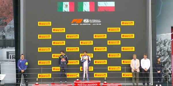 Caos in F3, salgono solo in due sul podio! Cosa è successo in una pazza gara a Silverstone