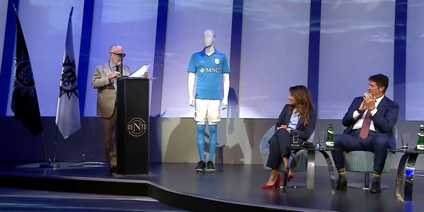 De Laurentiis si commuove parlando della famiglia e del Napoli