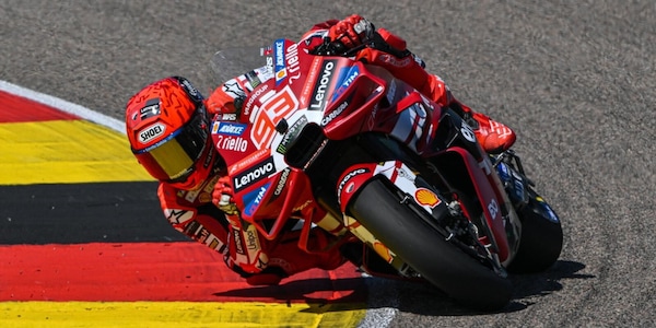Qualifiche MotoGP Sachsenring: pole di Marc Marquez, Di Giannantonio in prima fila