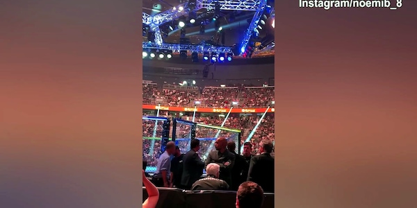 McGregor contro Holloway: Noemi Bocchi assiste all'incontro