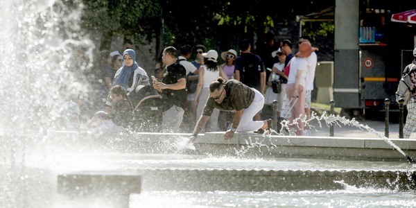 Caldo, giovedì salgono a 15 le città col bollino rosso