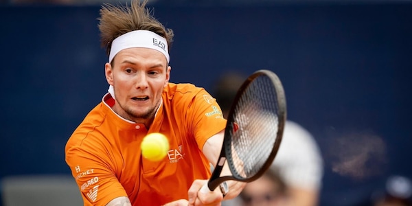 L'assurda teoria di Bublik: "Noi tennisti ci siamo arresi, quando giocano Sinner e Alcaraz negli Slam..."