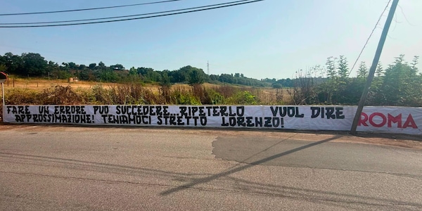I tifosi scendono in campo per Pellegrini, dopo il caso Celik: "Un errore può succedere... Teniamocelo stretto"