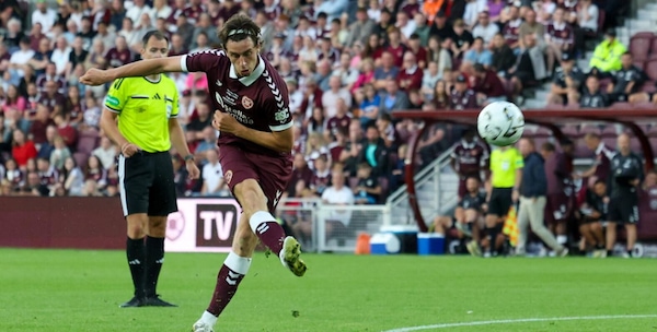 Sturm Graz-Hearts, una sfida tra deluse: il pronostico