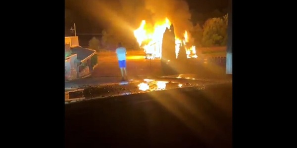 Paura a Dimaro: scoppia un incendio vicino al ritiro del Napoli