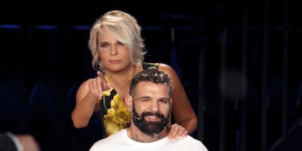 Amici, Maria De Filippi punta sullo sport: "Alessio Sakara tra i nuovi Professori"