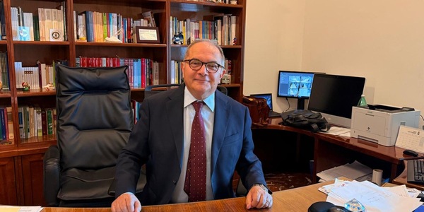 Pm Palermo, 'le carceri non sono più sotto il controllo dello Stato'