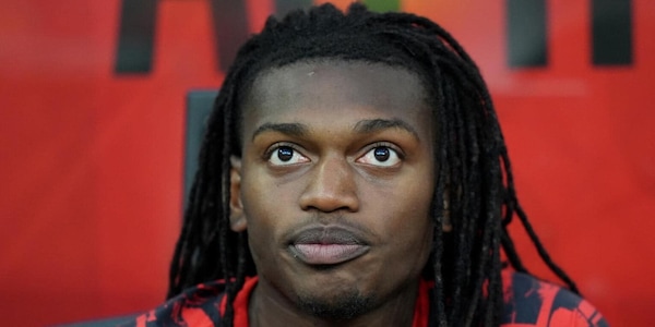 Il futuro al Milan di Leao è una telenovela: le indiscrezioni da Fenerbahçe e Galatasaray