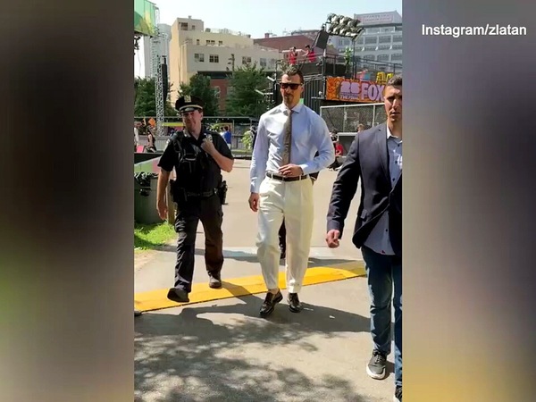 Zlatan Ibrahimovic non passa mai inosservato