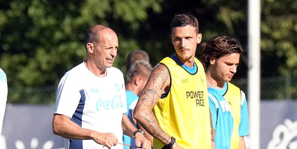 Il Napoli riparte da Castel di Sangro: non c'è Lindstrom