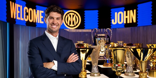 L'Inter ufficializza John Stones: l'annuncio del club e i dettagli della firma