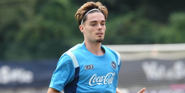 Napoli, Gutierrez vola in Germania: le cifre dell'affare con il Bayer. Frenata per Lindstrom allo Schalke 04