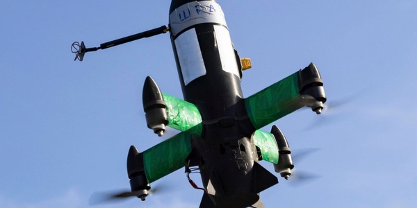 Drone con esplosivo trovato all'aeroporto di Lipsia vicino ad aereo ucraino