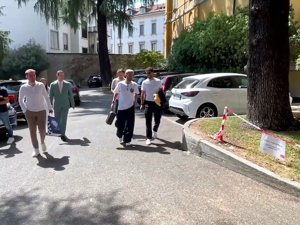 Como, è arrivato anche Yan Couto