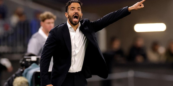 Amorim: "Onoriamo Baresi riportando il Milan dove merita di stare". Poi parla del derby di Leao