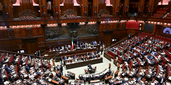 Il governo alla Camera incassa la fiducia sul decreto giustizia, 191 sì