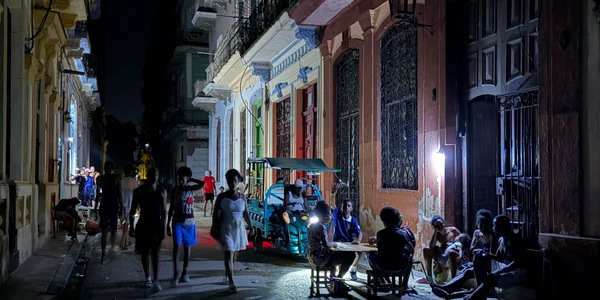 Cuba ringrazia la Cina per una nuova donazione di 5.000 impianti fotovoltaici