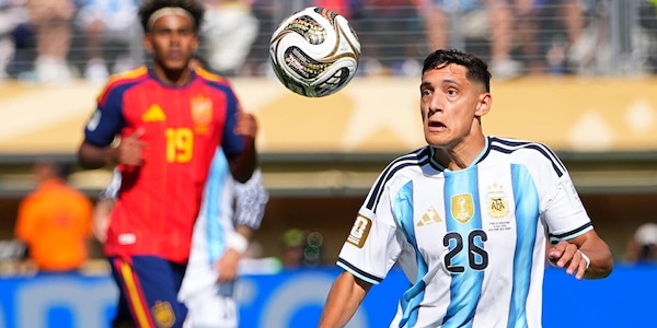 LIVE Calciomercato: Molina arriva a Roma alle 18.25. David può sbloccare Zirkzee alla Juve
