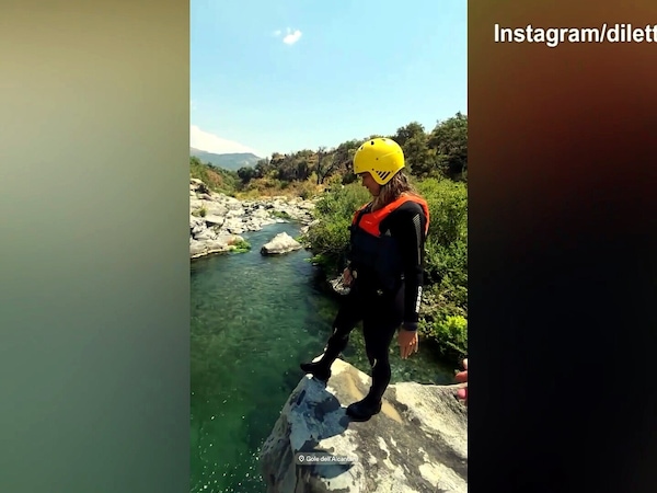 Diletta, che tuffo in acqua!