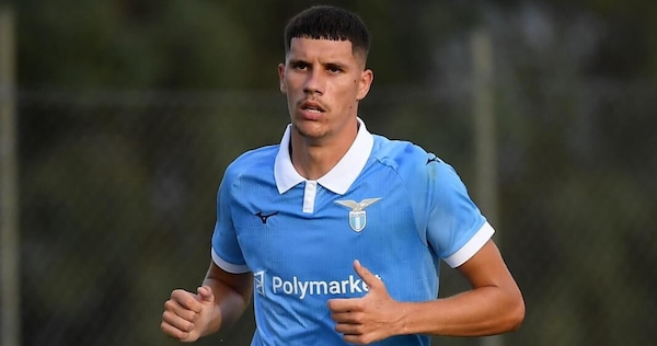 Lazio, la cessione di Ratkov per un bomber di peso: ma il tempo stringe