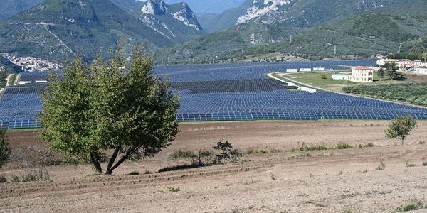 Rapporto Camera, rinnovabili coprono 20% dei consumi energia, al 2030 serve il doppio