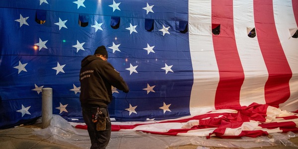 Sfida serrata alle primarie dem in Wisconsin, battuta Hong