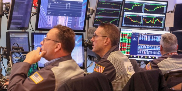Il deficit federale Usa sale a 432,3 miliardi (+48%), massimi da marzo 2021