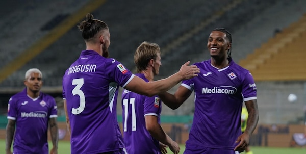La Fiorentina cala il poker contro il Benevento: la prima stagionale di Grosso è già uno spettacolo