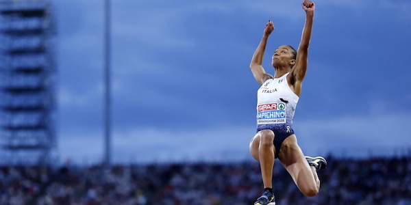Meraviglioso oro per la 4x400 maschile, Iapichino trionfa nel lungo. Bronzo per la 4x400 femminile. Italia prima nel medagliere