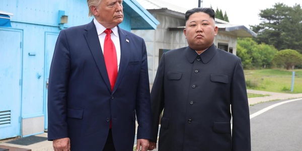 Wsj, 'Trump punta a vertice con Kim Jong-un durante il viaggio in Asia'