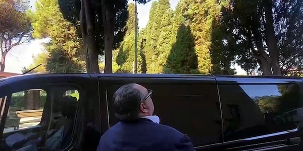 Badiashile, visite mediche a Villa Stuart