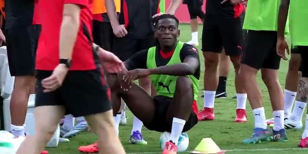 Roma, tentazione Leao con la complicità di Mendes